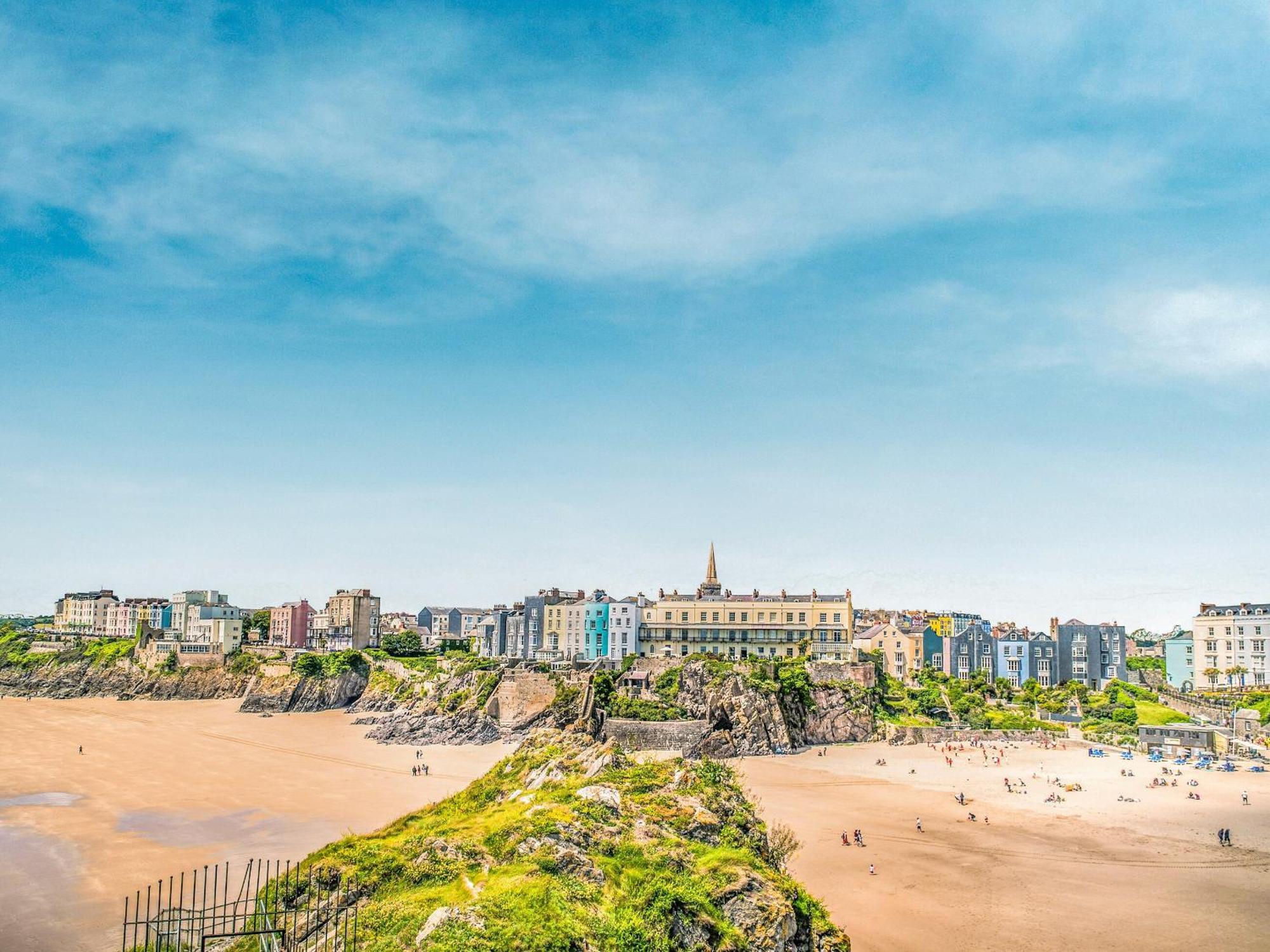 Ocean Waves Villa Tenby Exterior foto